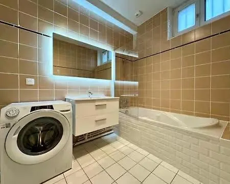 1min Rer A - T2 Rénové&tout équipé - 20min Paris Appartement *